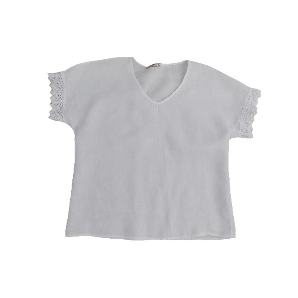 Spazio Chic white linen top eyelet on sleeves Italy size Medium